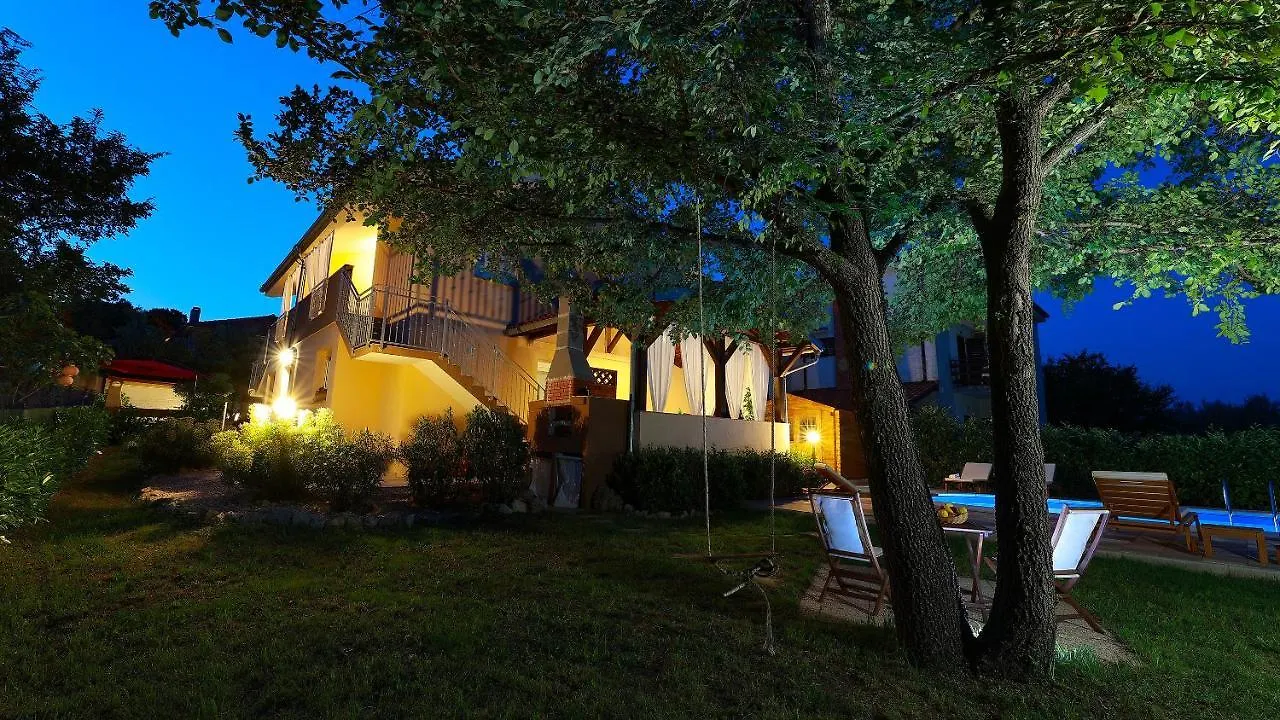 Apartments Sonja Šilo